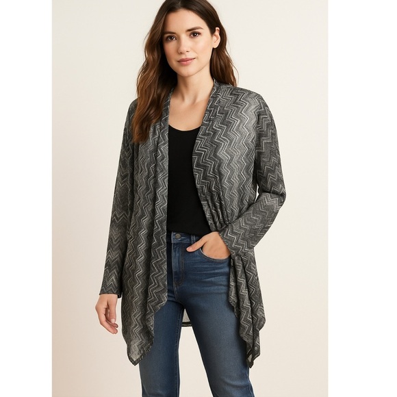 STEVE MADDEN Metallic Chevron Kimono Wrap - Picture 1 of 8